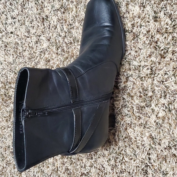 Kenneth Cole Reaction - Picture 2 of 7